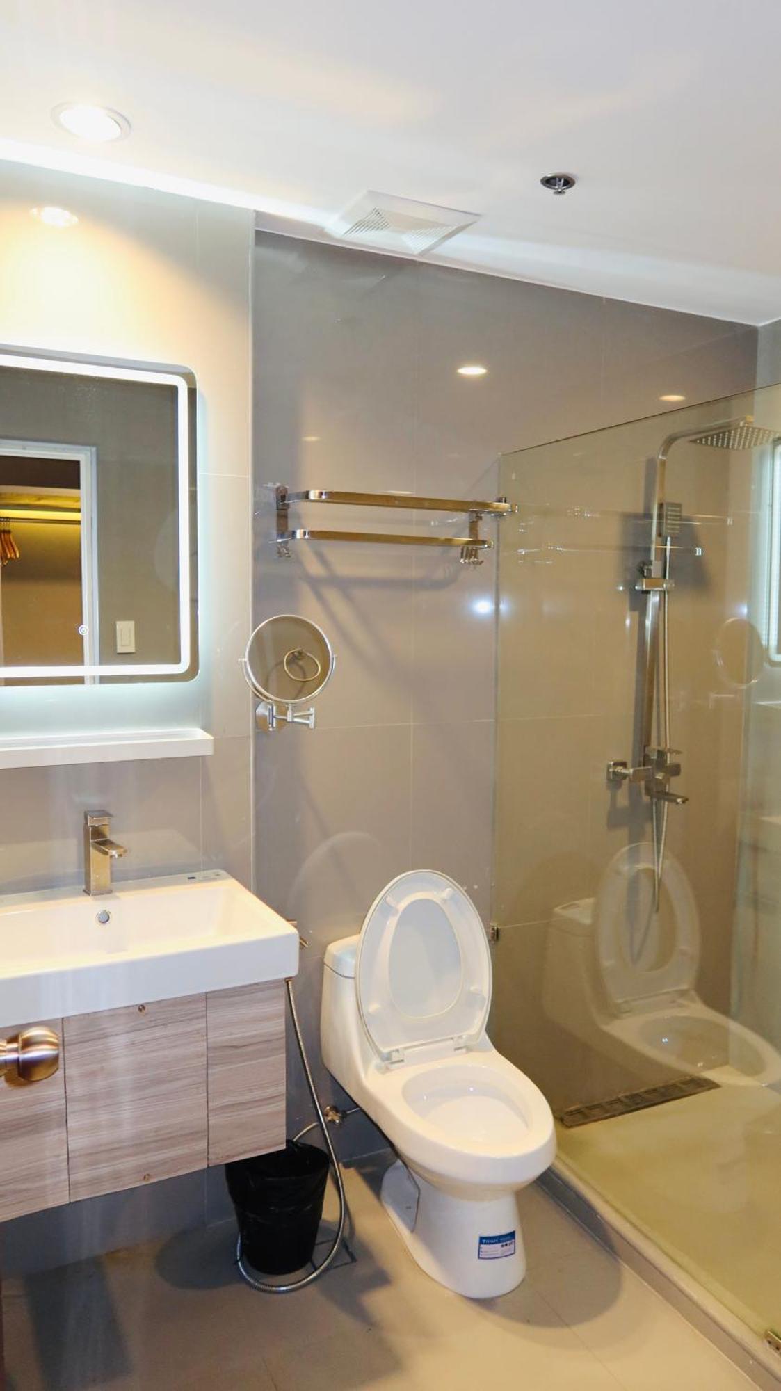 Centennial Inn Kawit Bagian luar foto